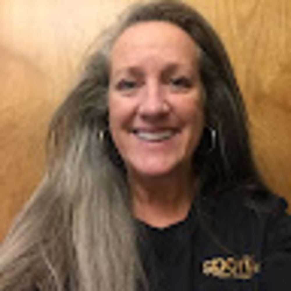 Meet your Posher, Laura